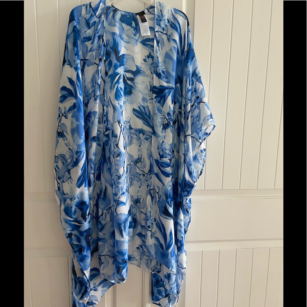 Gilli floral kimono